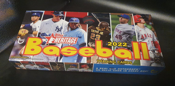 Topps Heritage MLB 2022 Hobby Box