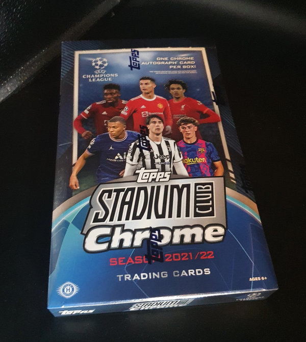 Topps Stadium Club Chrome UEFA 2021/22 Hobby Box
